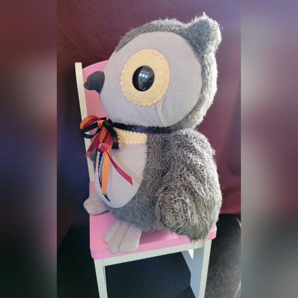 Gray Owl Aesops Fables 9.5" Plush Kohl's Cares 2012 Stuffed Animal Toy - Picture 2 of 6